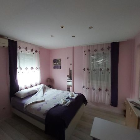 Keti 1 Appartement Belgrado Buitenkant foto